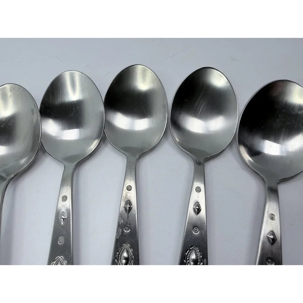 Wallace TAOS Stainless Southwest Motif 8 Oval Soup Spoons 18/0 Flatware